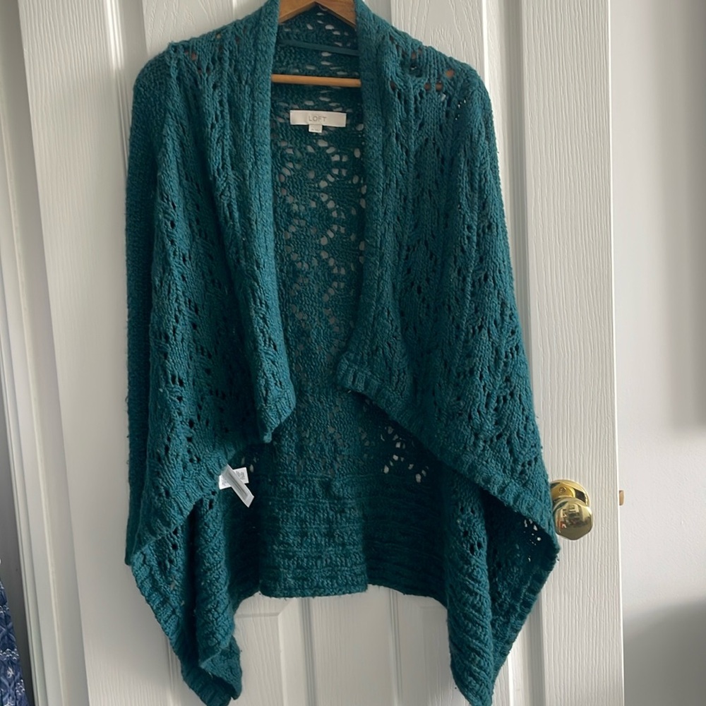 NWOT Ann Taylor Loft Cardigan